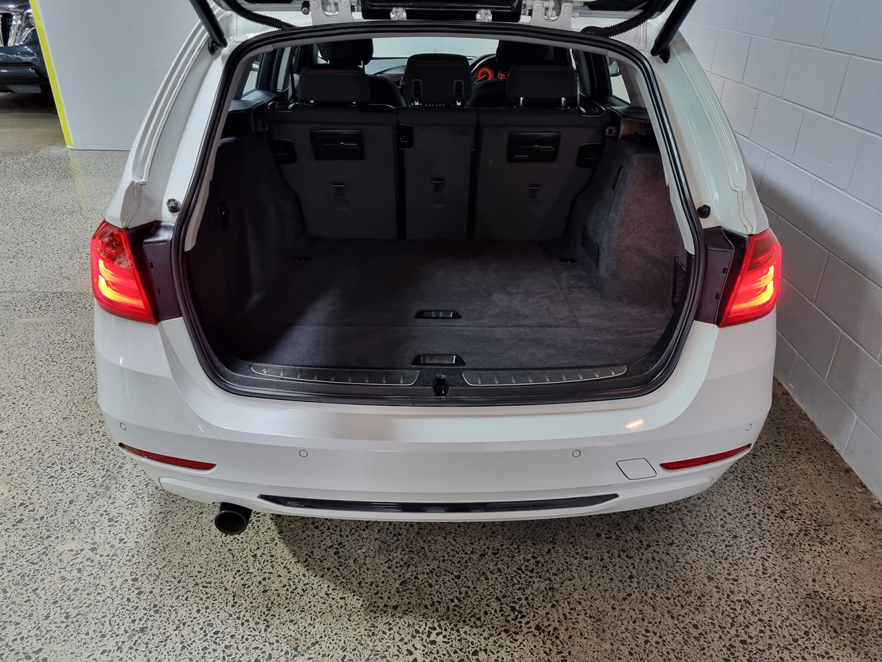 2014 BMW 320i