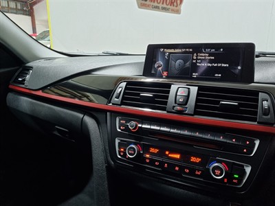 2014 BMW 320i - Thumbnail