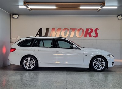 2014 BMW 320i - Thumbnail