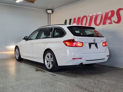 2014 BMW 320i - Thumbnail
