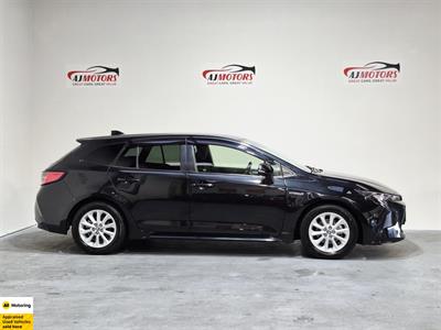 2019 Toyota Corolla - Thumbnail