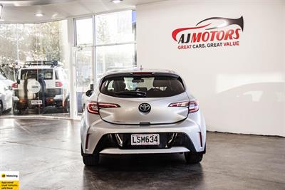 2018 Toyota Corolla - Thumbnail