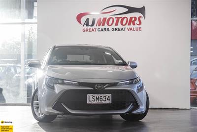 2018 Toyota Corolla - Thumbnail