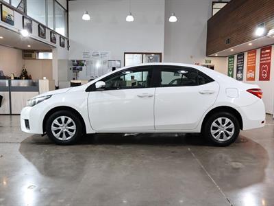 2016 Toyota Corolla - Thumbnail