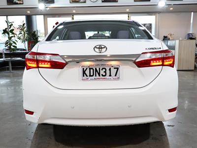 2016 Toyota Corolla - Thumbnail