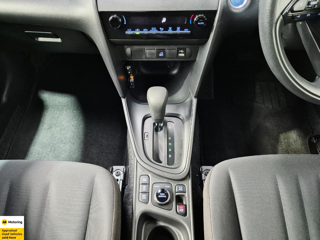 2022 Toyota YARIS CROSS