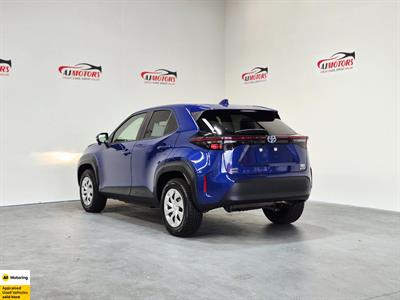 2022 Toyota YARIS CROSS - Thumbnail
