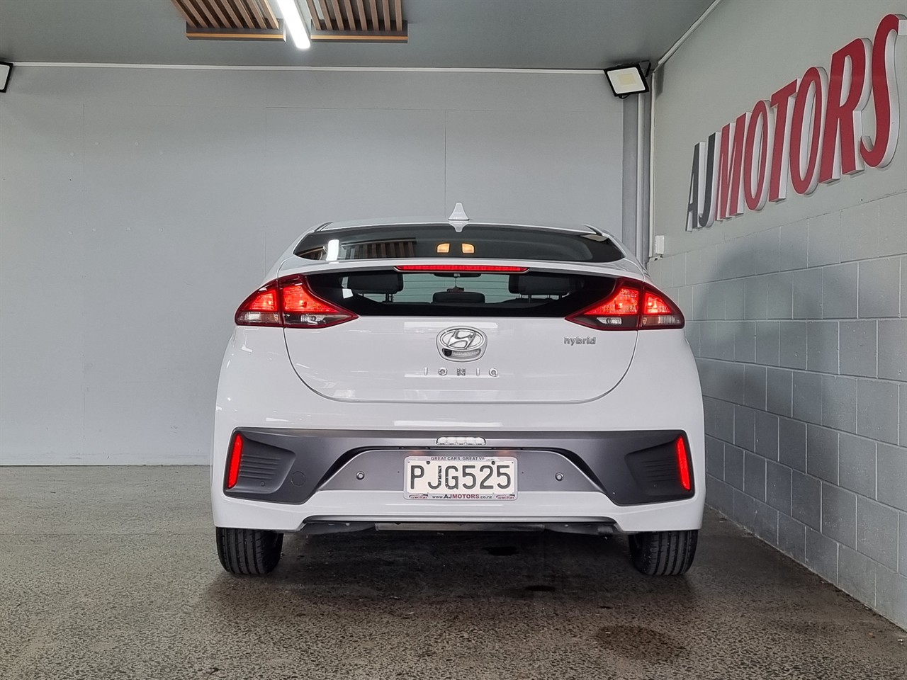 2022 Hyundai IONIQ