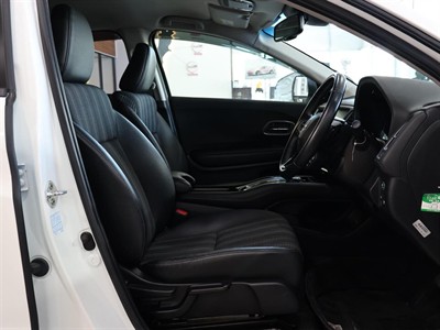 2016 Honda Vezel - Thumbnail