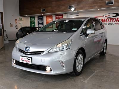 2012 Toyota Prius - Thumbnail