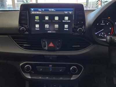 2021 Hyundai i30 - Thumbnail