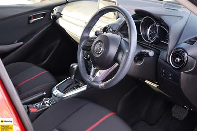 2016 Mazda Demio - Thumbnail