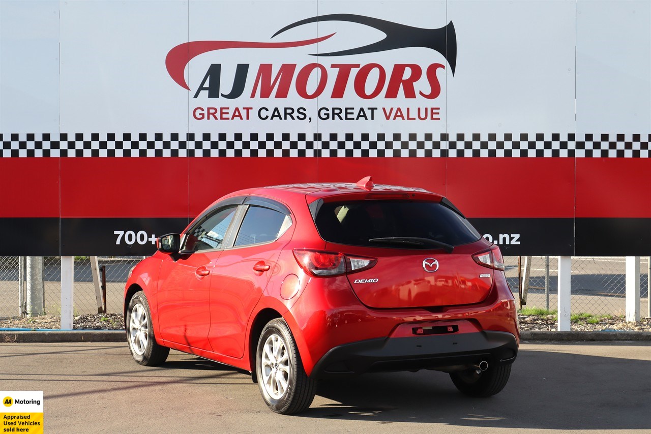 2016 Mazda Demio