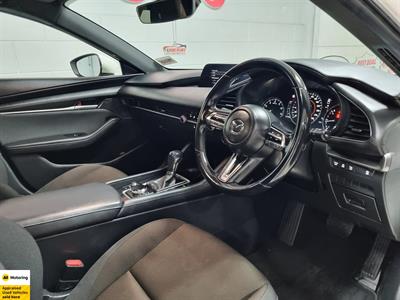 2022 Mazda 3 - Thumbnail