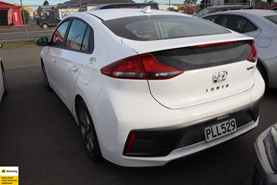 2022 Hyundai IONIQ - Thumbnail