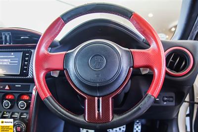 2014 Toyota 86 - Thumbnail