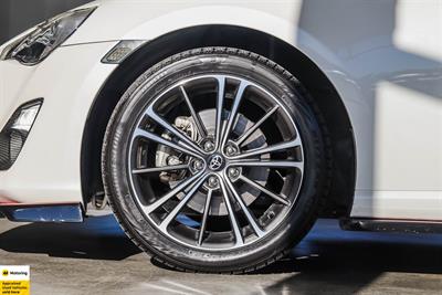 2014 Toyota 86 - Thumbnail