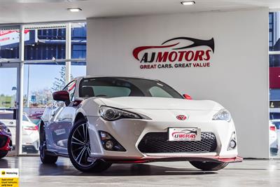 2014 Toyota 86 - Thumbnail