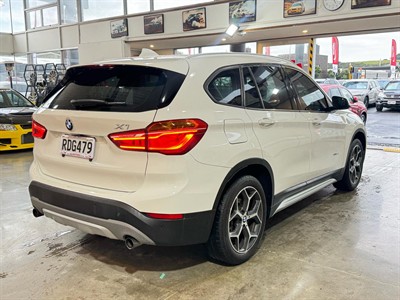 2017 BMW X1 - Thumbnail