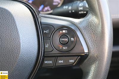 2019 Toyota RAV4 - Thumbnail