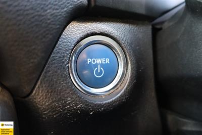 2019 Toyota RAV4 - Thumbnail