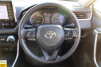 2019 Toyota RAV4 - Thumbnail