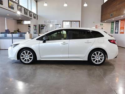 2021 Toyota Corolla - Thumbnail