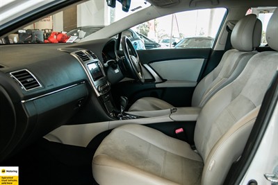 2012 Toyota Avensis - Thumbnail