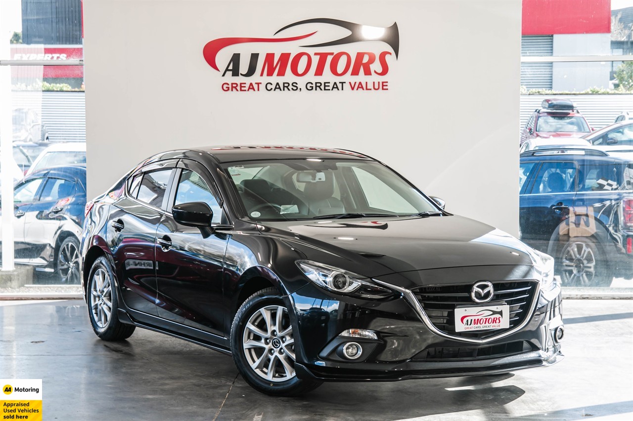 2014 Mazda Axela