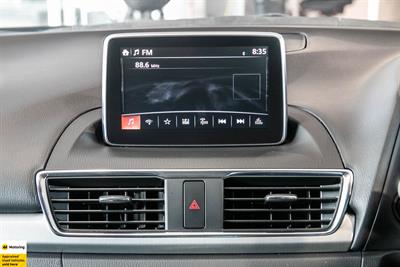 2014 Mazda Axela - Thumbnail
