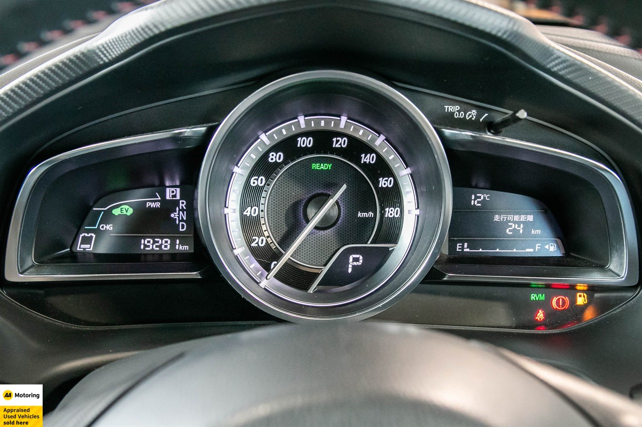2014 Mazda Axela