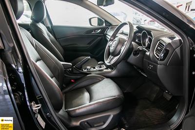 2014 Mazda Axela - Thumbnail