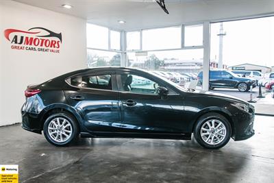 2014 Mazda Axela - Thumbnail
