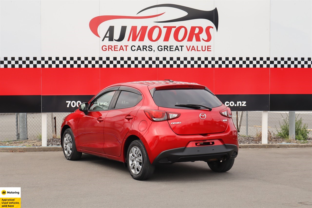 2016 Mazda Demio