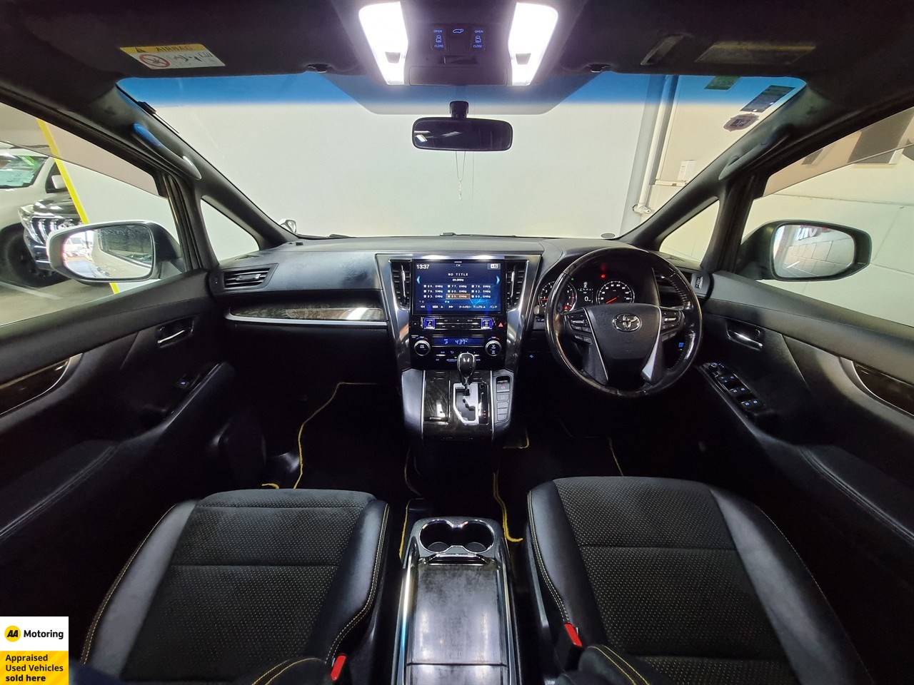 2016 Toyota Vellfire