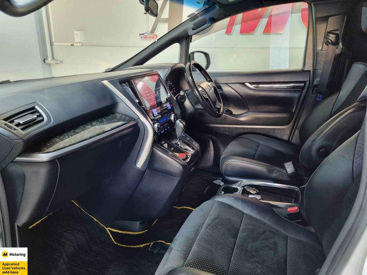 2016 Toyota Vellfire