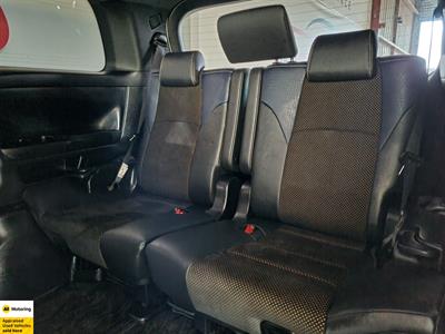 2016 Toyota Vellfire - Thumbnail