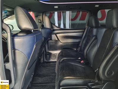 2016 Toyota Vellfire - Thumbnail