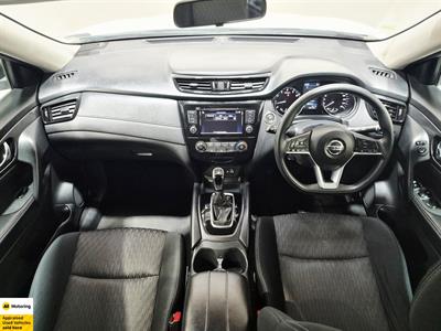 2022 Nissan X-Trail - Thumbnail