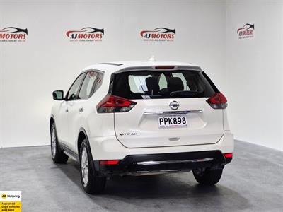 2022 Nissan X-Trail - Thumbnail