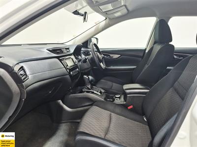 2022 Nissan X-Trail - Thumbnail