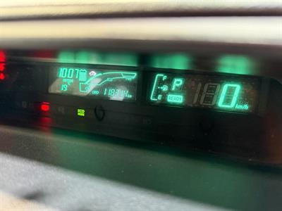 2012 Toyota Aqua - Thumbnail