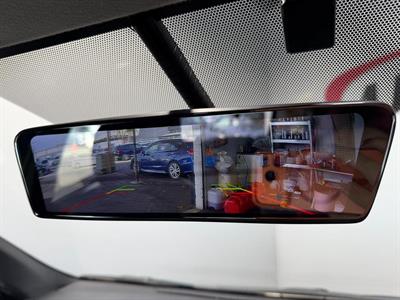 2012 Toyota Aqua - Thumbnail