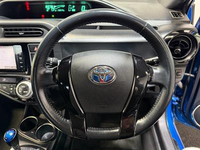 2012 Toyota Aqua - Thumbnail