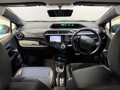 2012 Toyota Aqua - Thumbnail