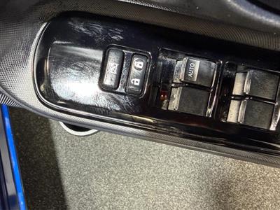 2016 Toyota Aqua - Thumbnail