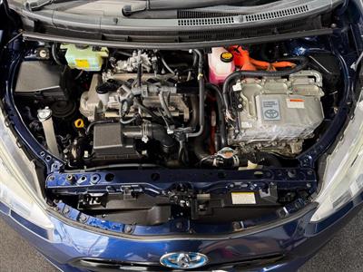 2016 Toyota Aqua - Thumbnail