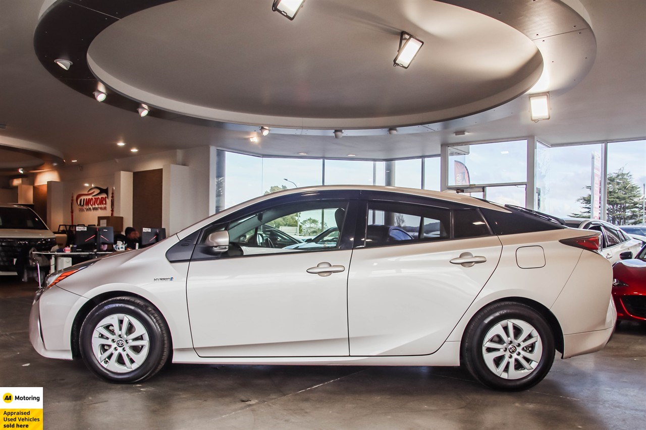 2017 Toyota Prius