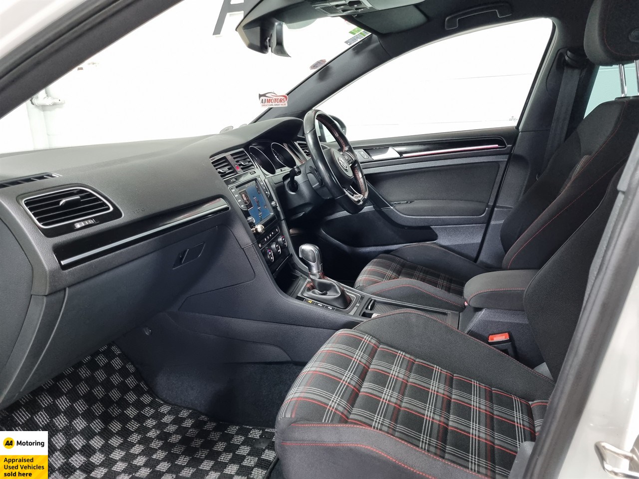 2017 Volkswagen Golf GTI