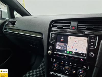 2017 Volkswagen Golf GTI - Thumbnail